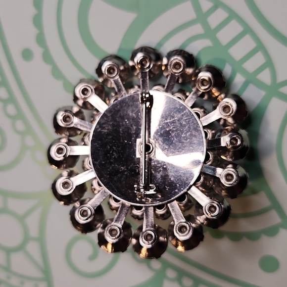 Vintage Rhinestone Brooch - Picture 2 of 3